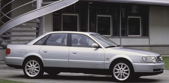 Audi-S6-1994